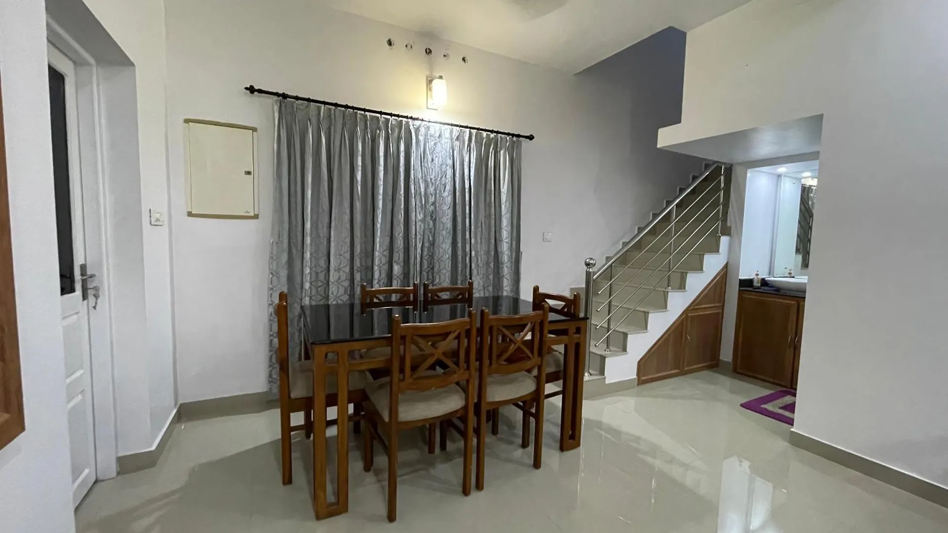 빌라 Dream Home Kochi Tripunithura